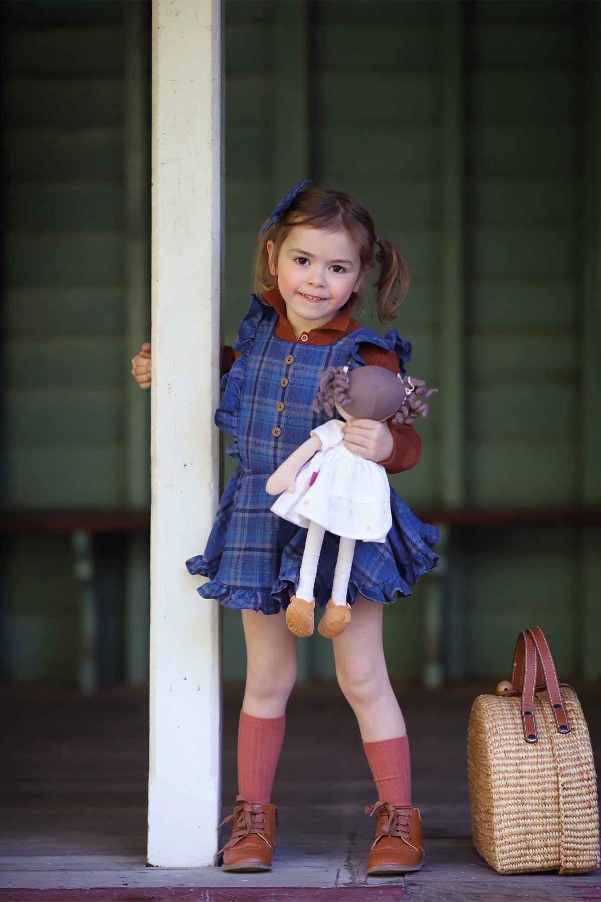 Cecilia Doll with Dark Brown Hair and Cream Linen Dress (4)
