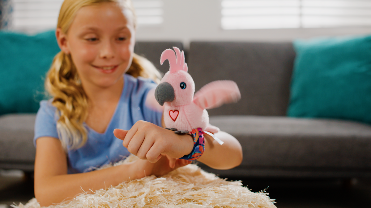 Happy Yappers Cockatoo Talking Bird Toy (13)