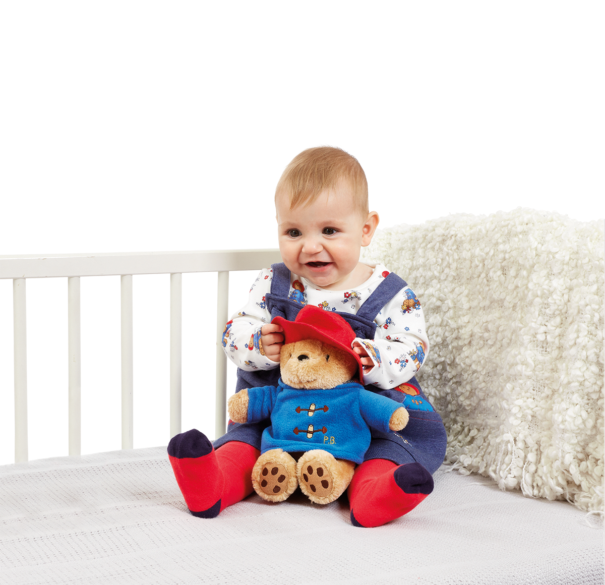 Paddington Bear Classic Soft Cuddly Toy 20cm (1)