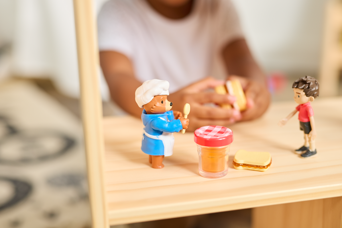 Paddington Kitchen Adventures Playset (5)