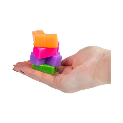 Scrunchems Sticky Squishy Puzzle Cube (1)
